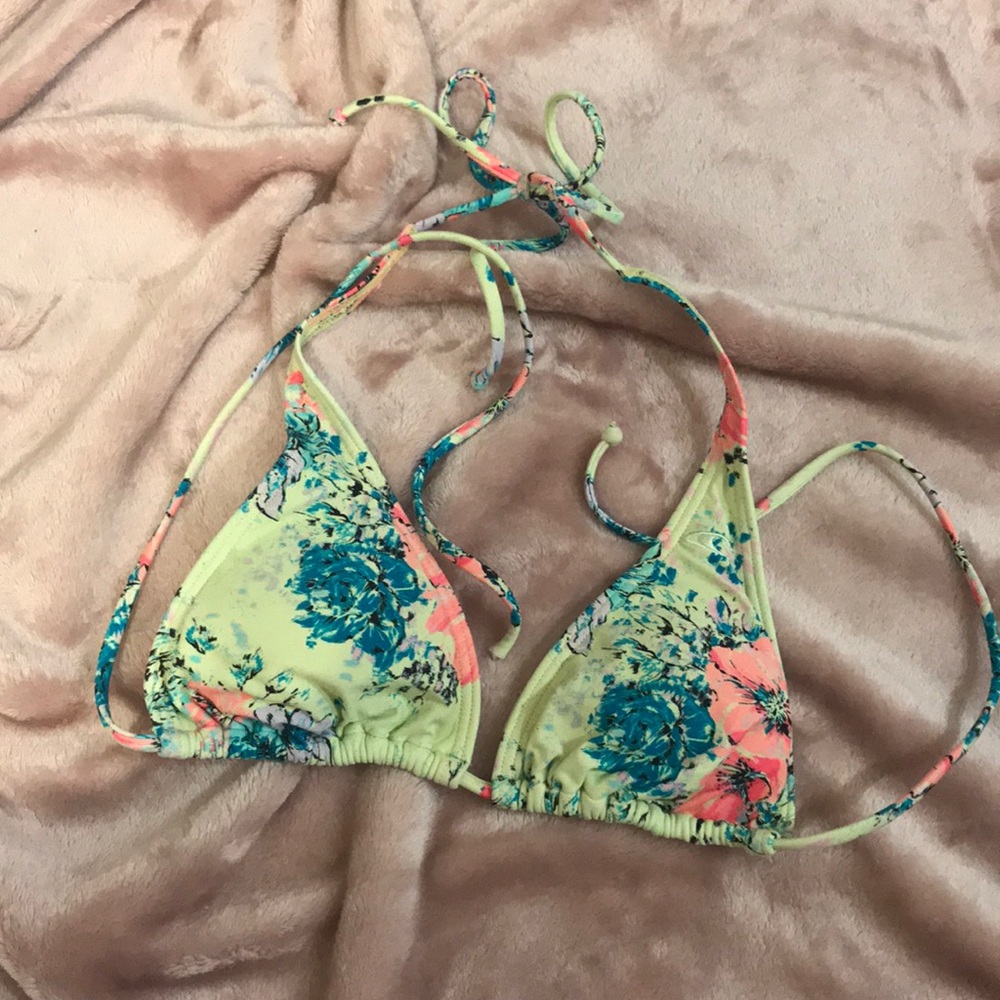 O’Neill swim top